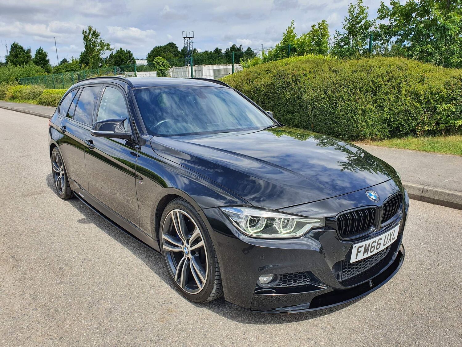 Used BMW 3 SERIES in Leeds, West Yorkshire