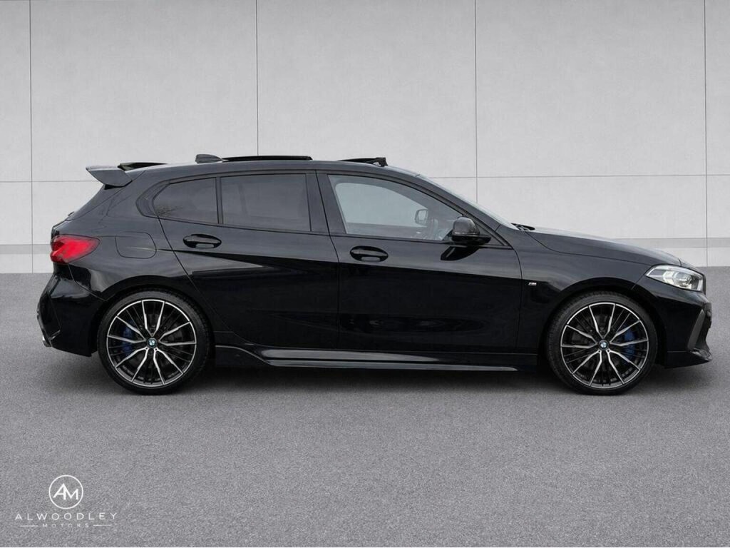 2022 BMW 1 Series